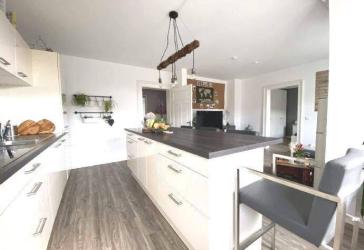 Exklusive 2 Zimmer Wohnung mit Einbauküche Nähe Südstadtpark WE 9