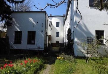 Charmantes Anwesen mit mediterranem Flair in zentraler Lage von Großenhain