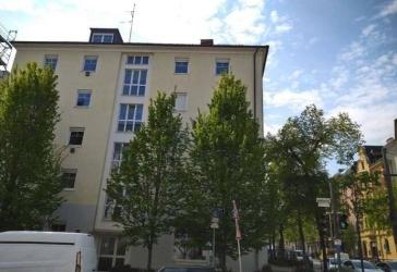 1 WG-Zimmer in Frauen-WG