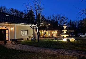 Notverkauf 2 Häuser mit Pool & Pferdehaltung