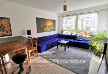 helle, gemütliche 3 Raum Wohnung (2 1/2 Zi) in HH-Eimsbüttel im 1. OG Eppendorfer Weg