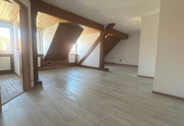 4 Zimmer DG-Wohnung in Göttingen-Weende - gerne für Studenten (WG-geeignet)