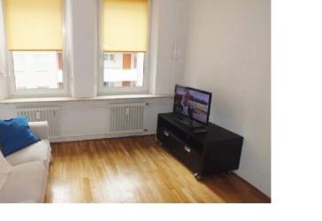 Gepflegte Wohnung für kreative Möblierung, Nähe Stadtpark und U-Bahn Maxfeld ab 15.08.2021, WG-geeignet