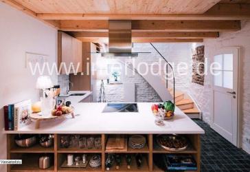 INTERLODGE Köln: Sehr schicke Maisonette-Wohnung, komplett und geschmackssicher eingerichtet.