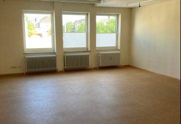 Schöne großzügige 4-Zimmer Wohnung in Dillingen