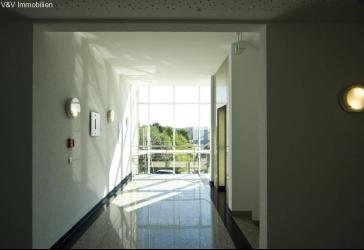 Moderne Liegenschaft in verkehrsgünstiger Lage