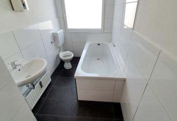 Traumhafte 3,5 Zimmer-Wohnung mit 80m² in Gelsenkirchen Bismarck 45889