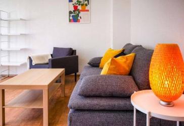 freundliche 2-Raum-Wohnung vollmöbliert