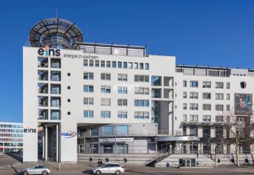 antaris Immobilien GmbH ** Vielseitige Büroflächen im Erdgeschoss in zentraler Lage **