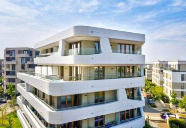 Wie sieht Ihre perfekte Wohnung aus? Ganz weit oben, mit riesigem Balkon, 2 Bädern und vielem mehr?!