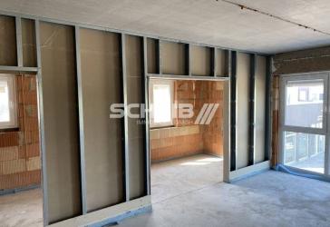 Erstbezug: Büro im 1. Obergeschoss in 1 A-Lage