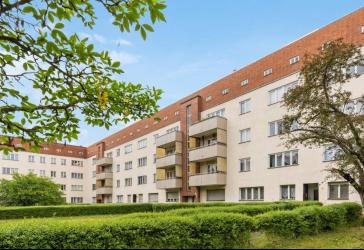 Kapitalanlage! Helle 2,5-Zimmerwohnung in denkmalgeschützter Wohnanlage