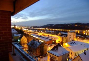 Passau Stantlerstr: Sehr helle 4 Zimmerwohnung mit 3 Balkonen