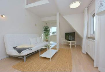 Modern möblierte Wohnung in Stuttgart Degerloch