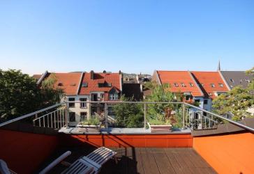 Volleingerichtete Dachterrassenwohnung mit Blick über Saarbrücken