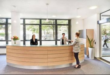 Repräsentatives Bürogebäude in der Leopoldstraße, Büroflächen teilbar ab 14 m²