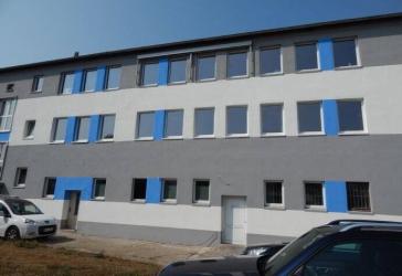Sanierte schöne helle Büros / Großraumbüro