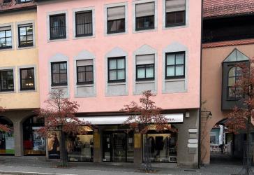Schön ausgestattetes Ladengeschäft