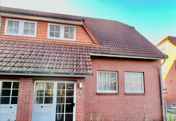 Invest - vermietete OG Wohnung mit West - Balkon plus Carport