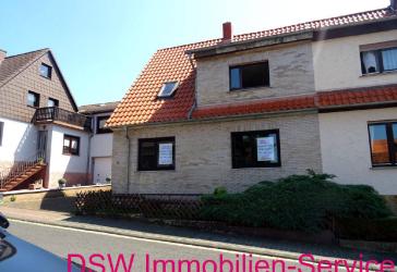 Zentral und dennoch ruhig gelegenes Wohnhaus!