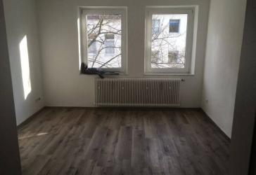 gutgeschnittene renovierte 2,5 Raum Wohnung in Essen Holsterhausen