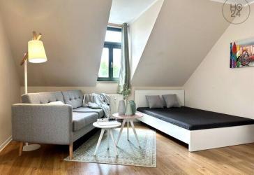 DIE Alternative zum Hotel in Leipzig/Süd-Gohlis - Traumapartment mit Balkon / PKW-Stellplatz