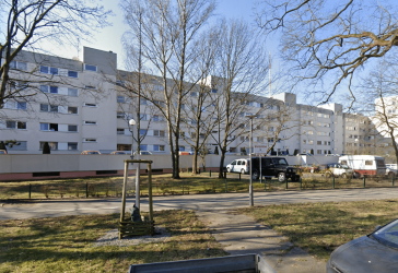 renovierte Zweiraumwohnung mit Einbauküche zu vermieten