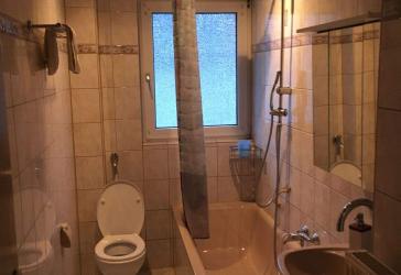 geräumige 3 Zimmer Wohnung mit Balkon