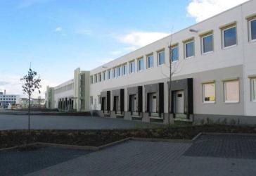 RAMPENHALLE (ca. 1068 m²) + BÜRO (ca. 191 m²) PROVISIONSFREI ZU VERMIETEN