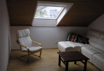 Schöne 3 Zimmer DG-Wohnung