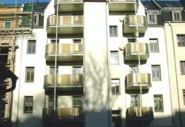 Sonnige Single- Dachwohnung am Brühl