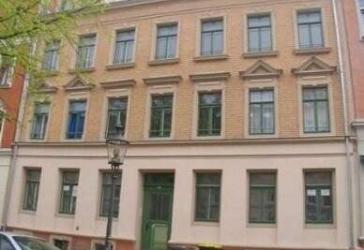 familienfreundliche Wohnung mit Garten