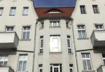 schöne 3-Zimmer-Wohnung im Dachgeschoß