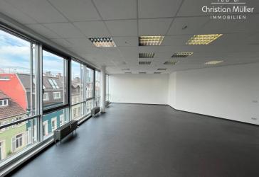 Attraktive, lichtdurchflutete Bürofläche mit ca. 283 m² in Top-Innenstadtlage von Freiburg