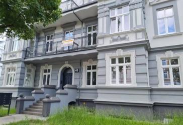 gepflegte 3 Raum Wohnung im sanierten Altbau in Prenzlau.