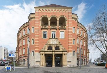 Ausgezeichnete Bürofläche im historischen Altbau von Kassel