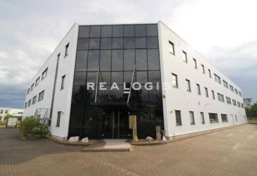 Ca. 3.700 qm Lager / Produktion | 4x Rampe und 3x ebenerdig | Ca. 6,00 m UKB