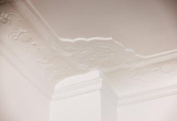 Prächtig am Park: großzügige Jugendstil-Wohnung, 4,5 Zimmer, Balkon, ruhige Wohnstraße - Top-moderne Ausstattung