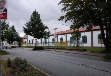 Läden in Rewe-Markt-Passage zu vermieten (21 bis 128 m²)
