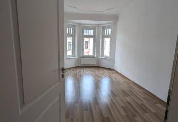 +++NEU!4-R. WHG.+FAMILIENTAUGLICH+GROßE WOHNKÜCHE+TAGESLICHTBAD m. WANNE U. DUSCHE+GR. WOZI.+HELL!