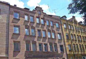 Ideal für 1-2 Personen: Gepflegte 2-1/2-Zi-Wohnung Südstadt/Voltastrasse ohne Balkon/ohne Lift im 3. OG