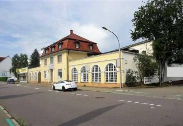 Büroräume, neu renoviert (ca. 70 bis 300 qm) und Lagerfläche neben Mc Donalds Offenburg, zu vermieten