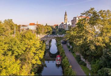 Altbau trifft Wasserlage - 3-Zimmerwohnung mit Balkon im beliebten Plagwitz