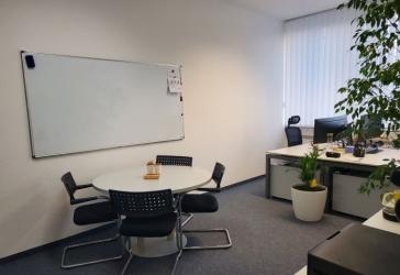 Mehrere Büros incl. Internet ab 20m² sofort zu vermieten