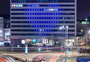Stilvoll sanierte 2-Zimmer-Wohnung mit EBK in Saarbrücken