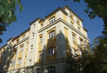 3 RW mit EBK, Loggia, Dusche u.s.w.