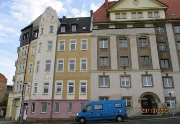 Schöne 2 - Zi.- Wohnung mit Balkon im Grünen und Fernblick über Plauen