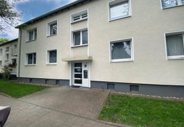 *PROVISIONSFREI !* Kapitalanlage in D- Hassels! Vermietete 3 Zimmer Wohnung mit Balkon!
