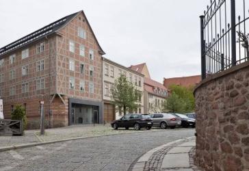 3 Zi Wohnung 92 qm Domplatz 6a, Halle