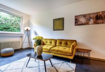 Stilvolle und helle Wohnung im grünen Rodenkirchen (möbliert)